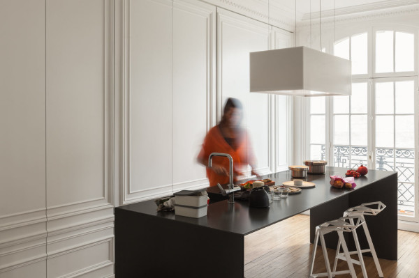 Стильная и функциональная кухня от i29 interior architects. Стильная и функциональная кухня от i29 interior architects.