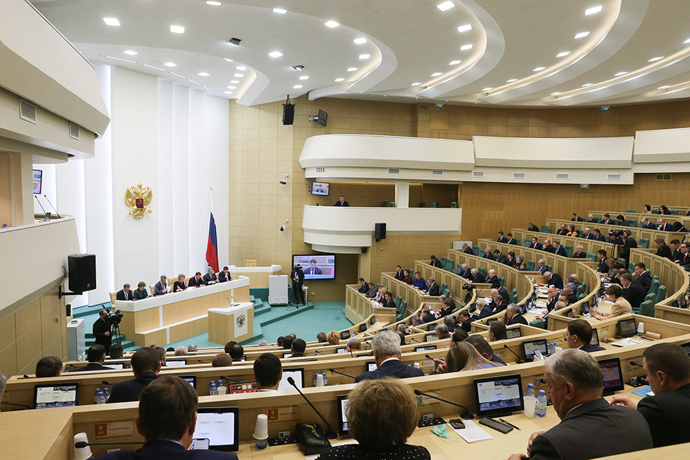 Закон о пожизненном сроке для педофилов одобрен Совфедом