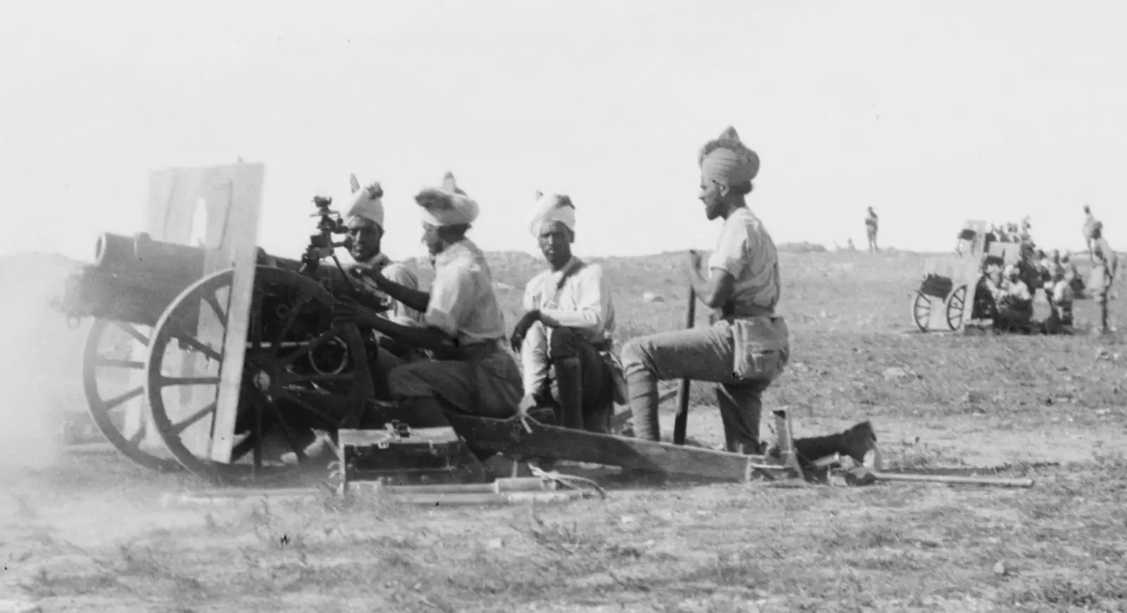 Индийские артиллеристы в британской армии в Первую мировую войну.