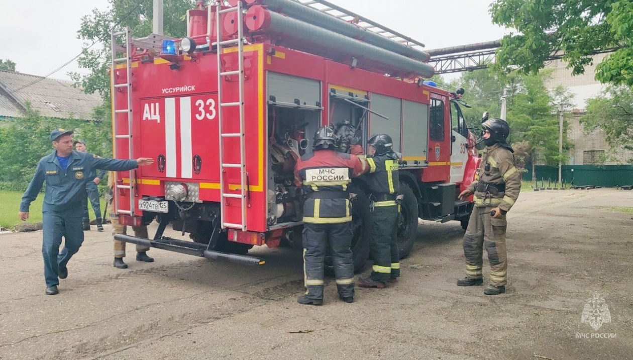 Людей эвакуировали из здания ПГСХА в Уссурийске - Закон, порядок,  государство - 4 июня - Медиаплатформа МирТесен