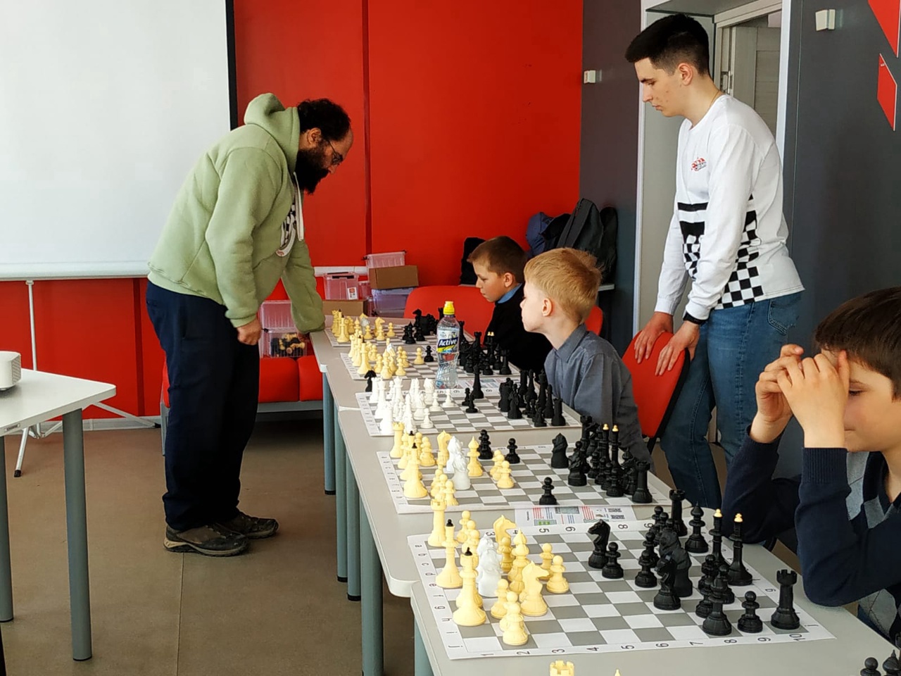 Торопецкие школьники сыграли в Медвежьи шахматы