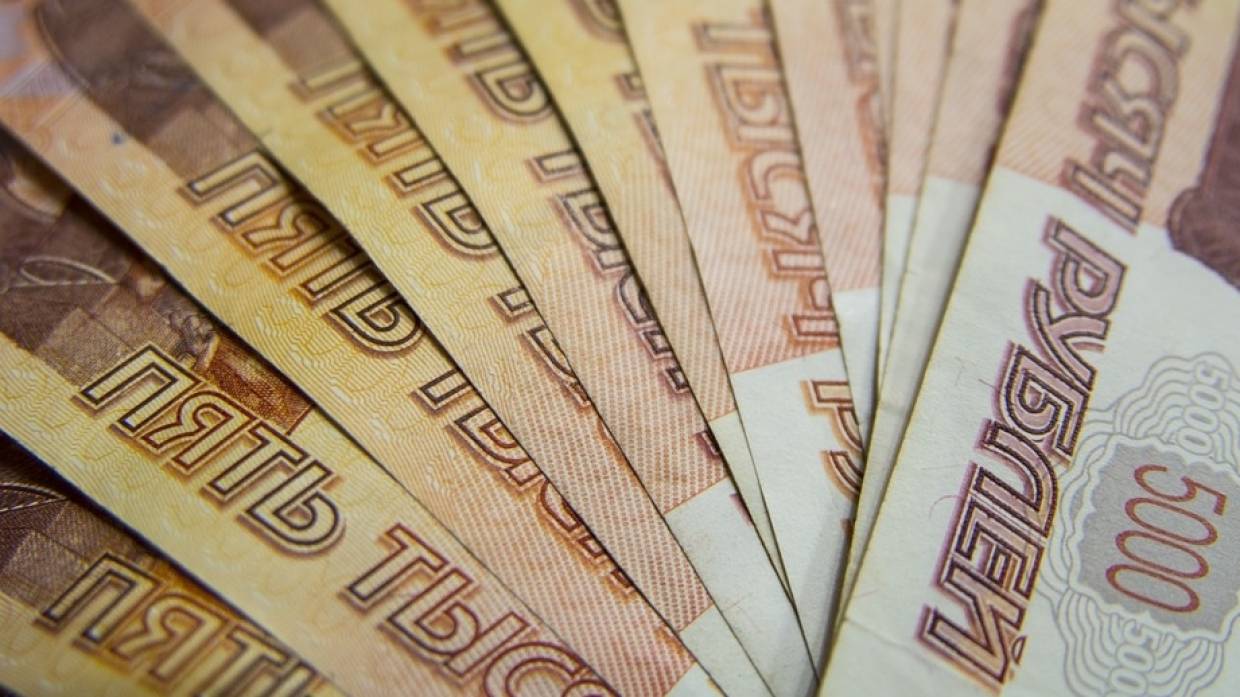 Югра стала одним из лидеров среди регионов России по уровню зарплаты