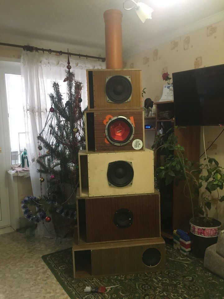 Ужасные примеры установки автоакустики авто, автозвук, автотюнинг, акустика, ваз, колхоз, музыка, тюнинг