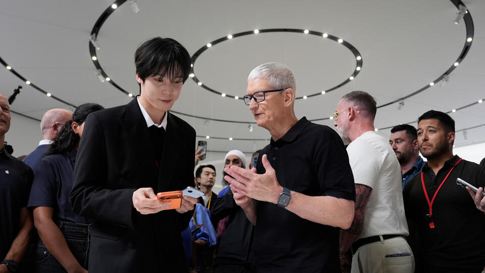 Урезанный функционал по высокой цене: новый iPhone 17 разочаровал фанатов Apple