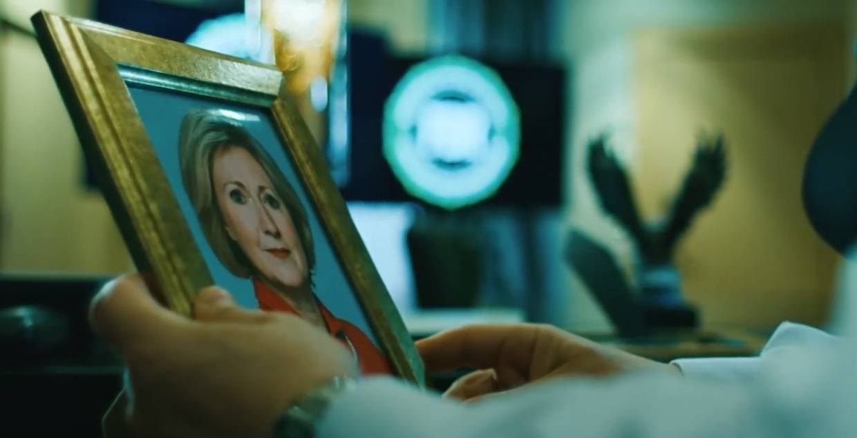 Блогер Леся Рябцева оценила сатиру на США в фильме «16-й»: Боюсь, американцы не поймут