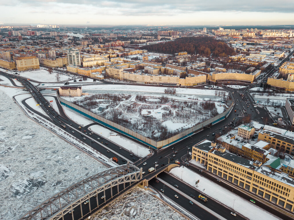 Охта санкт петербург. Охтинском мысе в Петербурге. Охтинский мыс Ниеншанц. Река Охта Охтинский мыс. Исторический район Охтинский мыс.