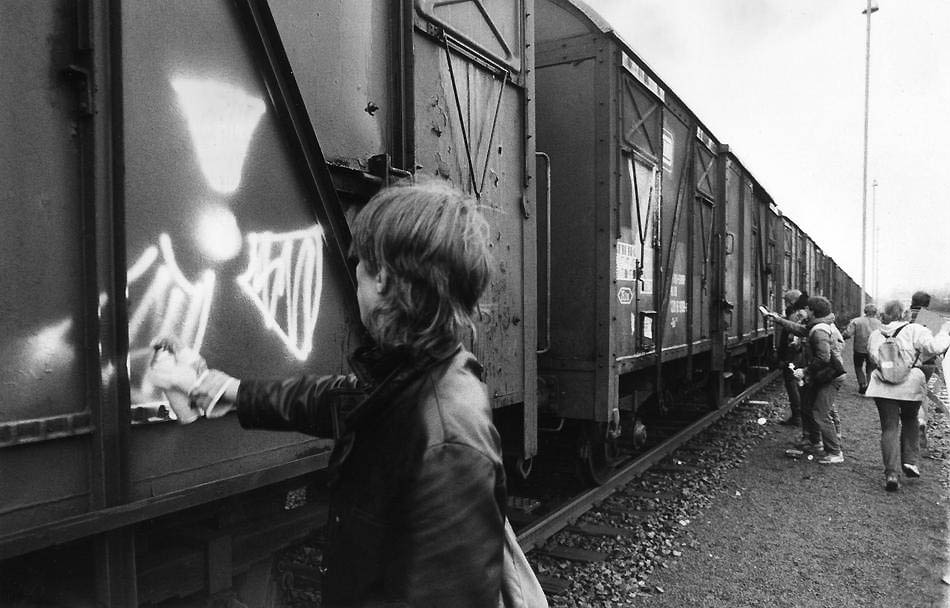 26 апреля исполняется 33 года с момента взрыва на ЧАЭС - 30+  кадров в память оо этой ужасной катастрофе история