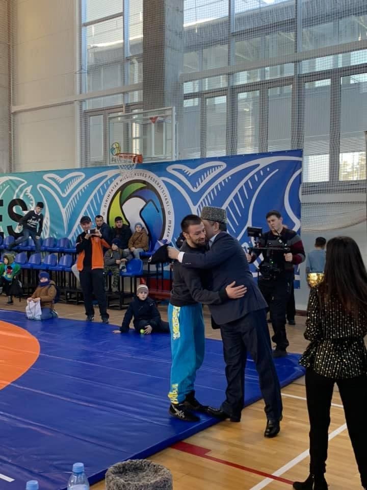 Взгляд из Одессы: Хрен редьки не слаще, или Исламист вместо Ройтбурда Взгляд из Одессы: Хрен редьки не слаще, или Исламист вместо Ройтбурда украина