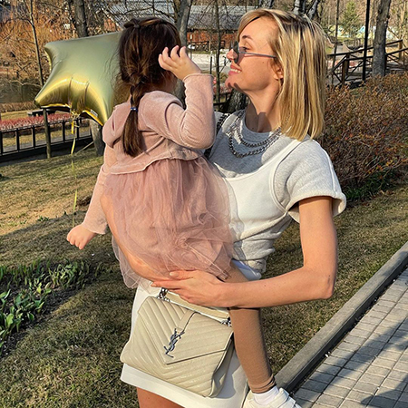 Бывший муж Полины Гагариной Дмитрий Исхаков рассказал о воспитании дочери: "А вдруг мама не вернется?" Звездные дети