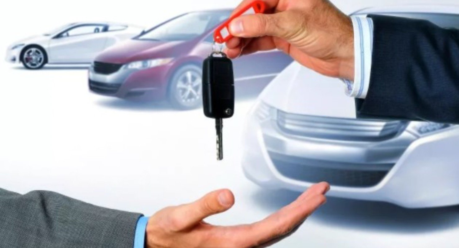 Французский авторынок в январе упал почти на 6%