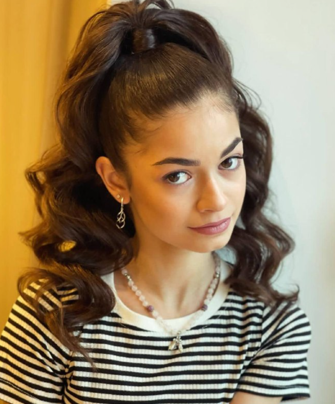 Звезда Олимпиады — 2026: что известно о российской фигуристке Аделии Петросян