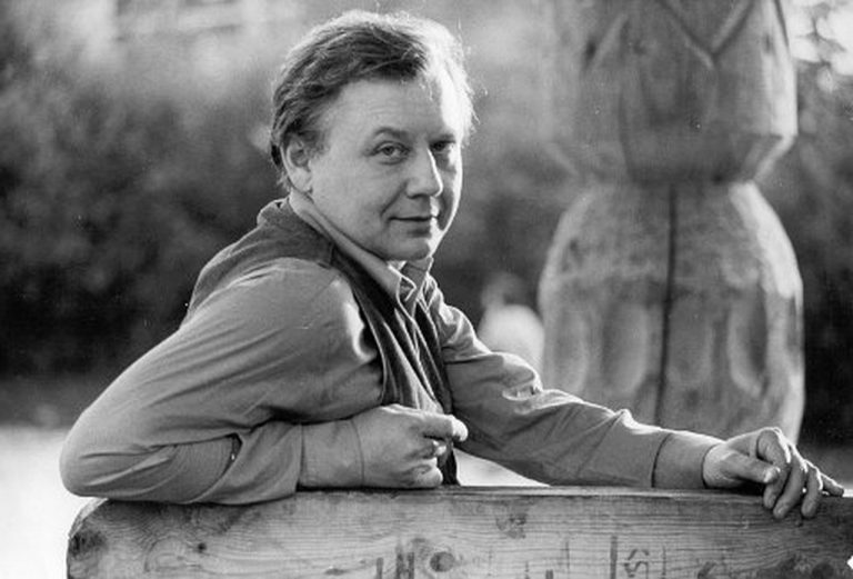 Актер эпохи и ритуальные пляски украинских пигмеев Актер эпохи и ритуальные пляски украинских пигмеев