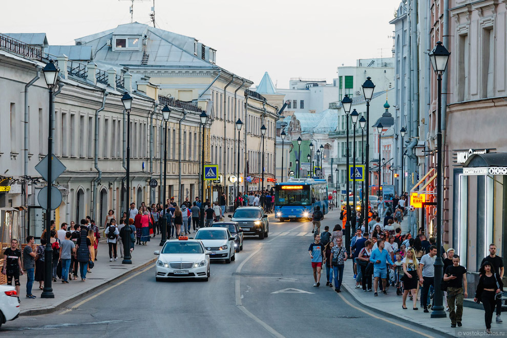 Прогулка по улицам футбольной Москвы