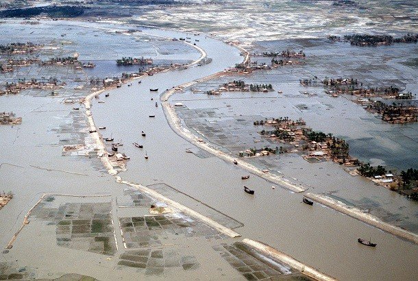 25 несчастных случаев, произошедших в пятницу 13-го