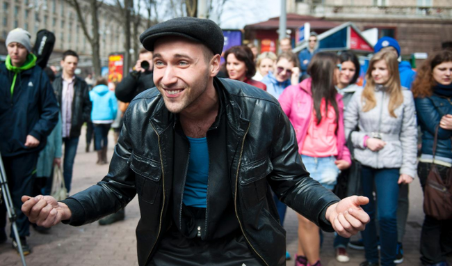 Борьба с гопотой под окнами