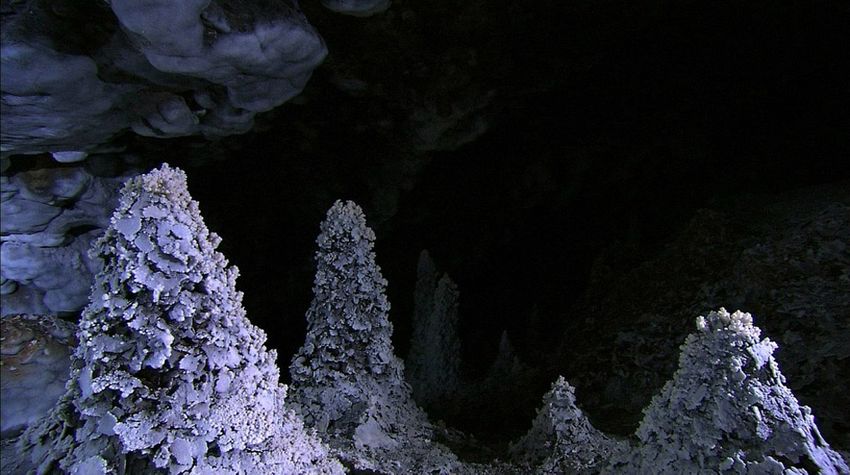Пещера Лечугия (40 фото)