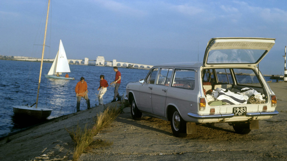 Американские корни, дизель и семиместный салон: мифы и факты про ГАЗ-24-02 Американские корни, дизель и семиместный салон: мифы и факты про ГАЗ-24-02 автомобили,автомобиль