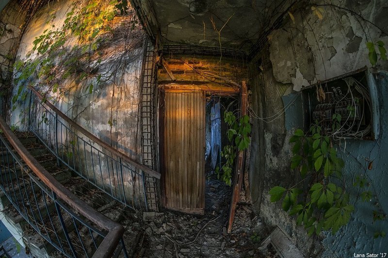 Заросший пионерский лагерь в Крыму Заросший пионерский лагерь в Крыму самостоятельные путешествия,туризм