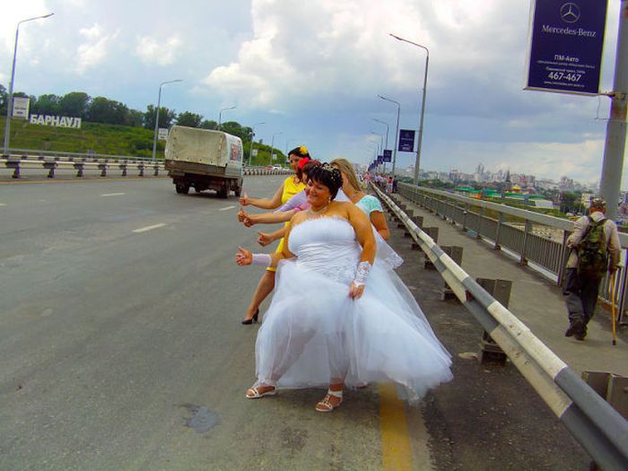 Приколисты приехали Приколисты приехали авто,автомобили,отдых,фотоподборка,юмор