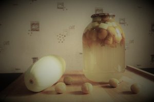 Фото к рецепту: Компот из СЛИВЫ и КАБАЧКА Необычно и очень вкусно