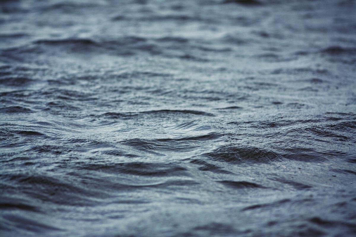 Уровень воды в реке Ишим снизился до 1048 сантиметров