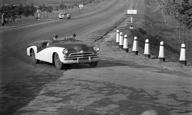 Архивные фотографии чемпионата СССР по автомобильным гонкам 1956 года 