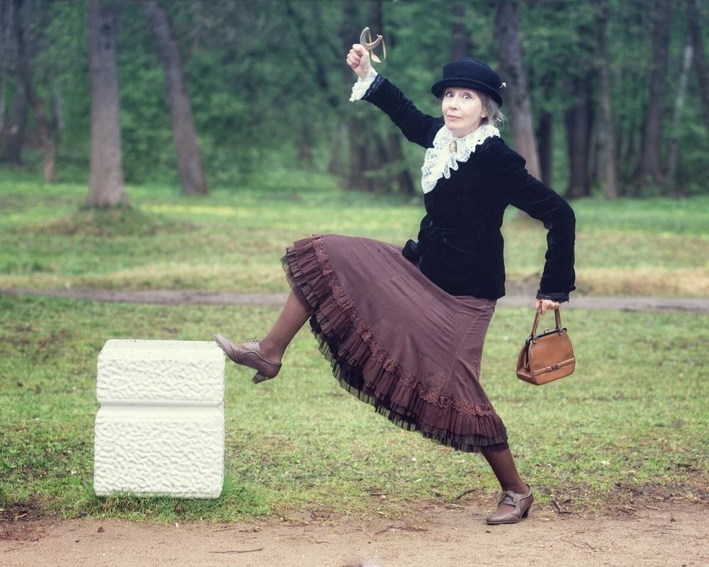 10 ярких образов смелой пенсионерки из Петербурга: зачем пожилая модель постоянно перевоплощается мода,мода и красота,стиль,стиль жизни
