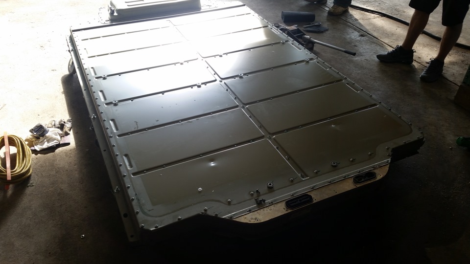 Из чего состоит батарея для Tesla Model S батарея электромобиля tesla,Марки и модели,ремонт автомобилей