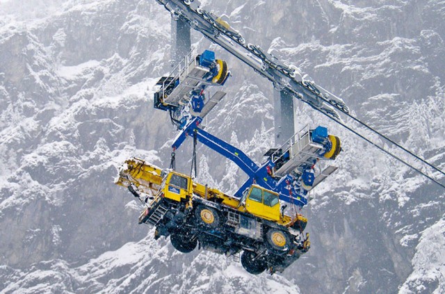 Как тяжелую строительную технику доставляют на высокогорье горы,интересное,техника