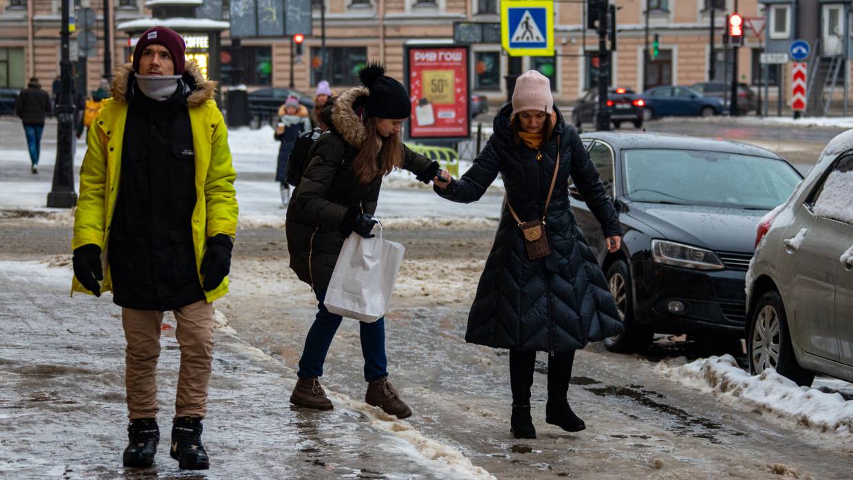 Коммерсантъ: в Петербурге правоохранители провели масштабные обыски в организациях ЖКХ Коммерсантъ: в Петербурге правоохранители провели масштабные обыски в организациях ЖКХ Общество