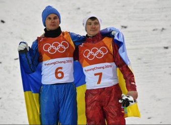 Затравленный украинский чемпион Олимпиады Александр Абраменко объяснил объятия с россиянином на пьедестале