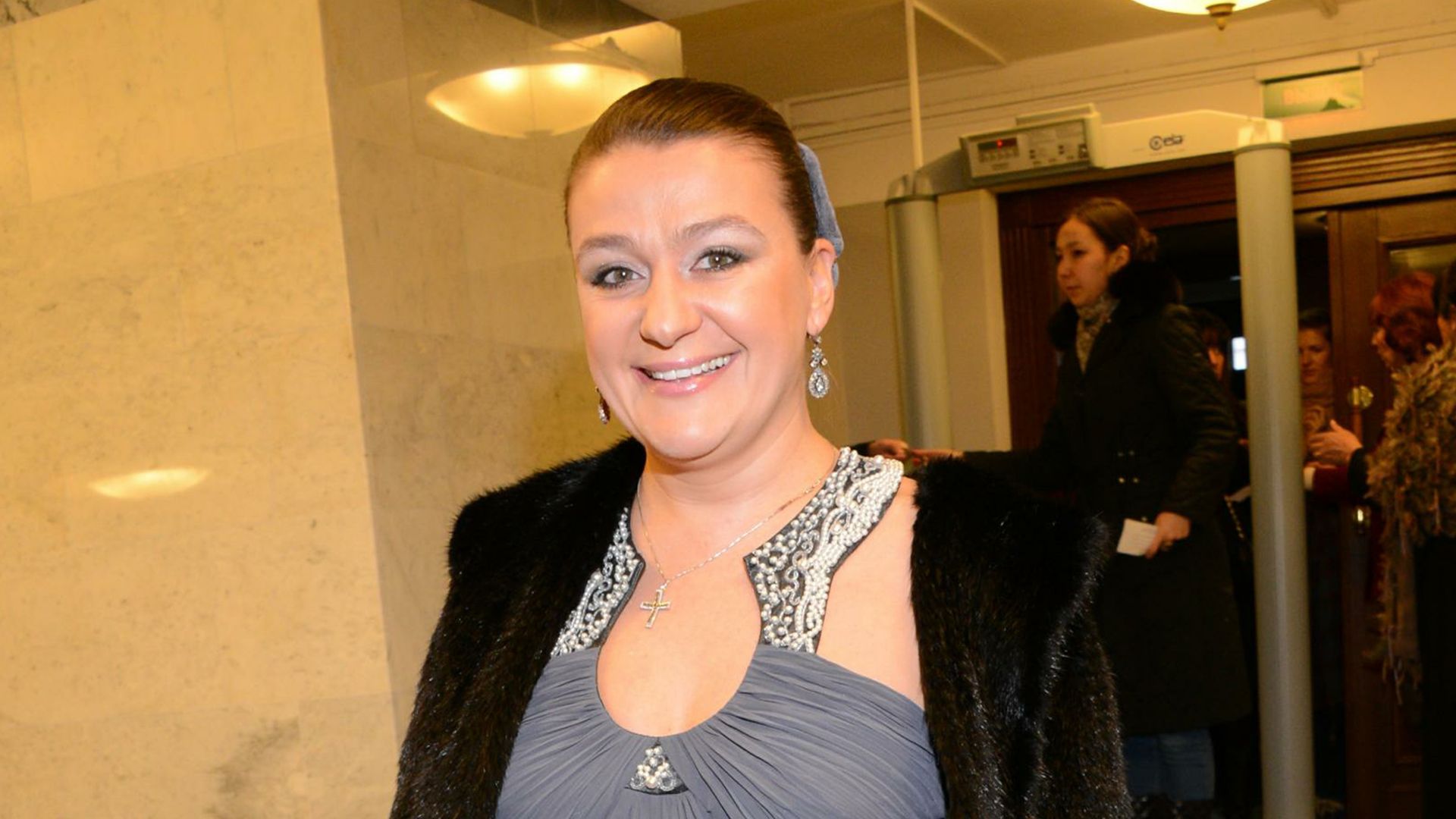 Анастасия Мельникова рассказала об изменившей ее внешность болезни