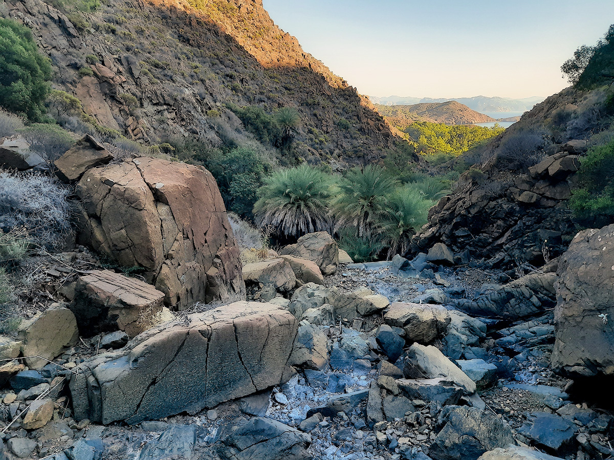 Как матрос на матрасе в плавание ходил Как матрос на матрасе в плавание ходил