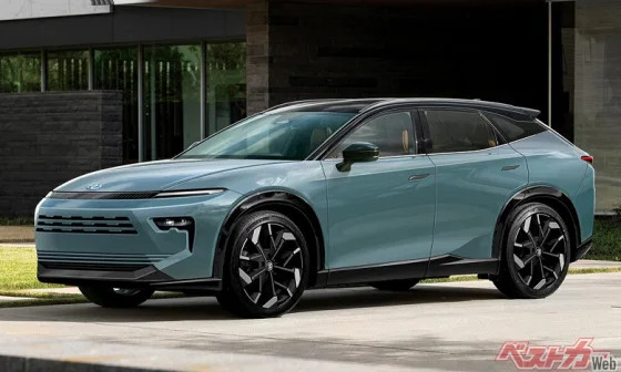 Совершенно новый Toyota RAV4 уже представлен, на очереди его премиум-версия — Toyota Harrier. Новый кроссовер выйдет в 2027 году, и он получит совершенно новый мотор