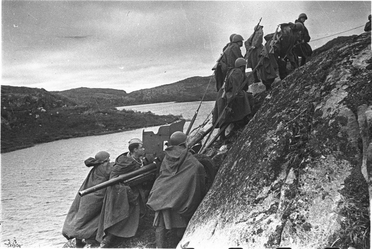 фронт и тыл Великой Отечественной на снимках советских военных фотографов haldey 1200 13