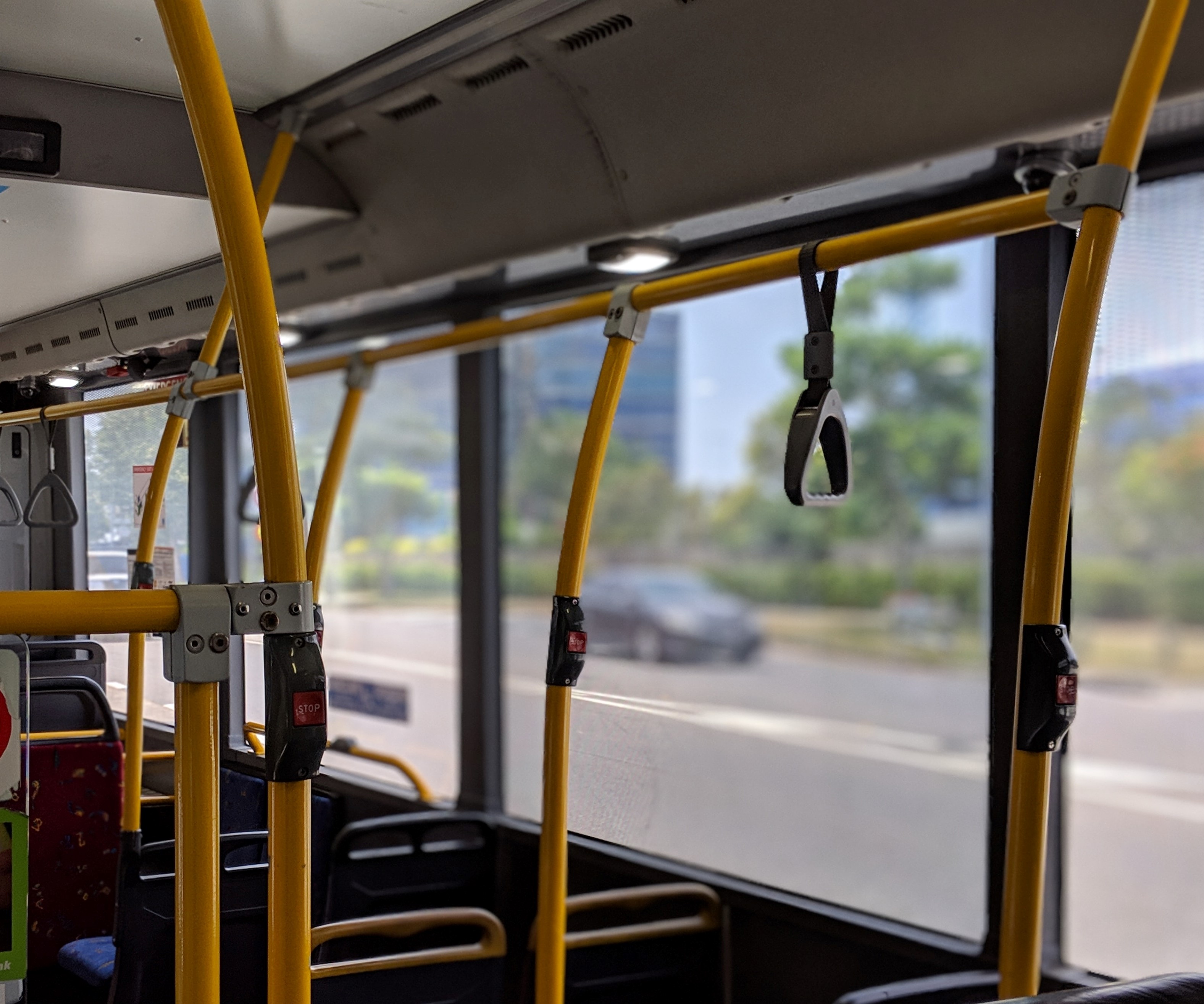 Пострадавшие пассажиры микроавтобуса, попавшего в ДТП в Подмосковье, имеют право на страховые выплаты в АО «СОГАЗ»