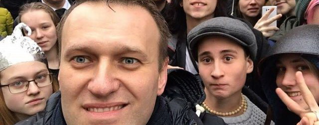 Навальный вновь поведет школоту под дубинки полиции. Даже либералы в замешательстве