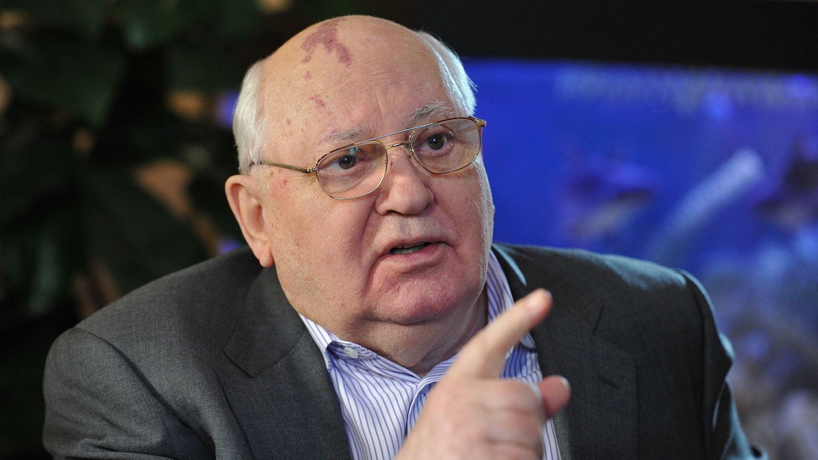 Экс-разведчик Безруков назвал главную ошибку Горбачева у власти