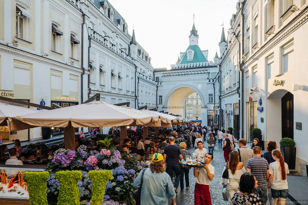 Прогулка по улицам футбольной Москвы