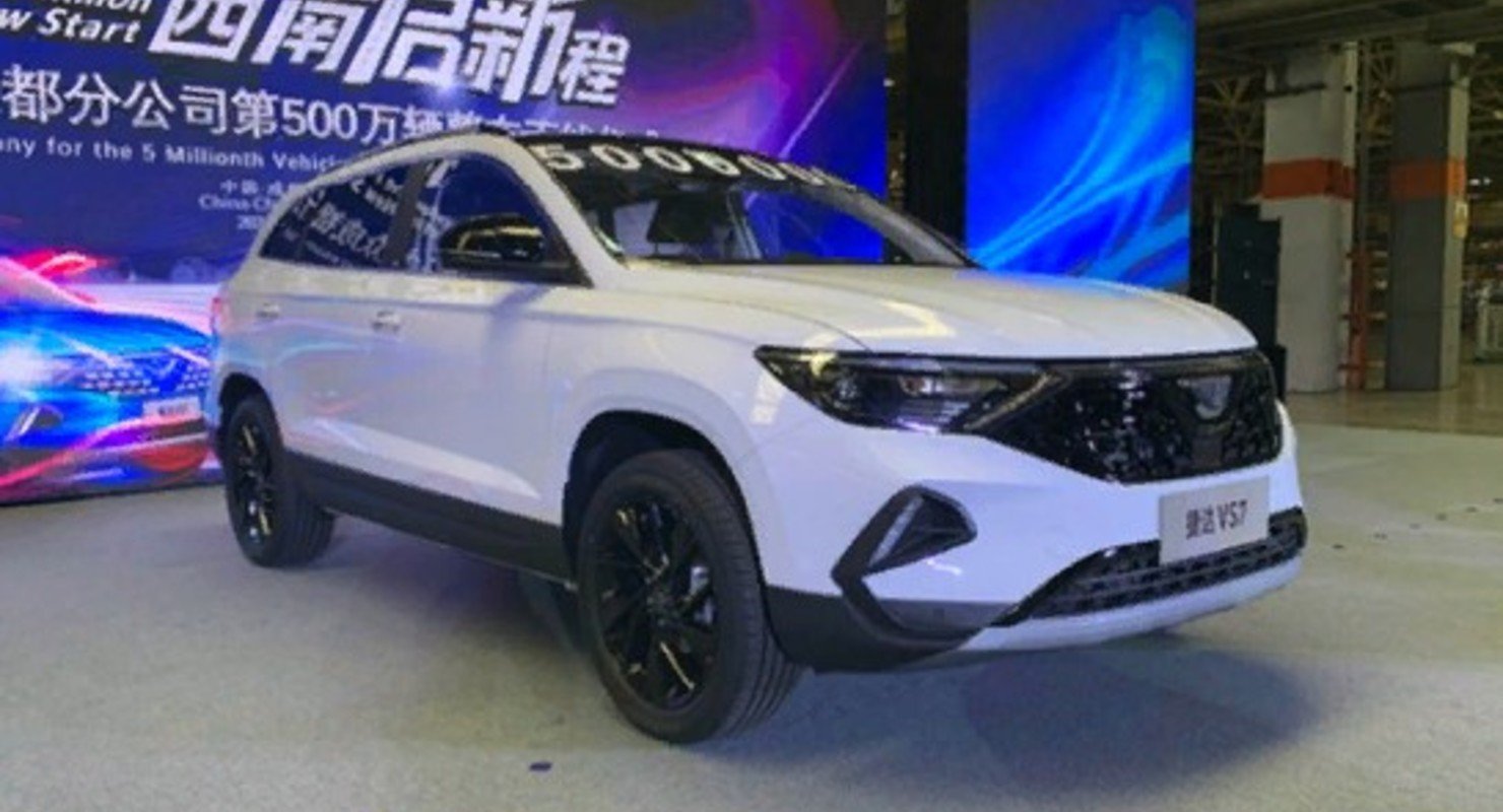 Удешевленный кроссовер Volkswagen Jetta VS7 получил новую версию