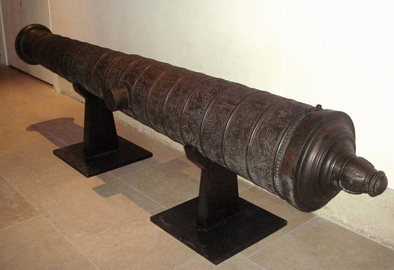 Средневековая артиллерия по Йену Хиту история,оружие