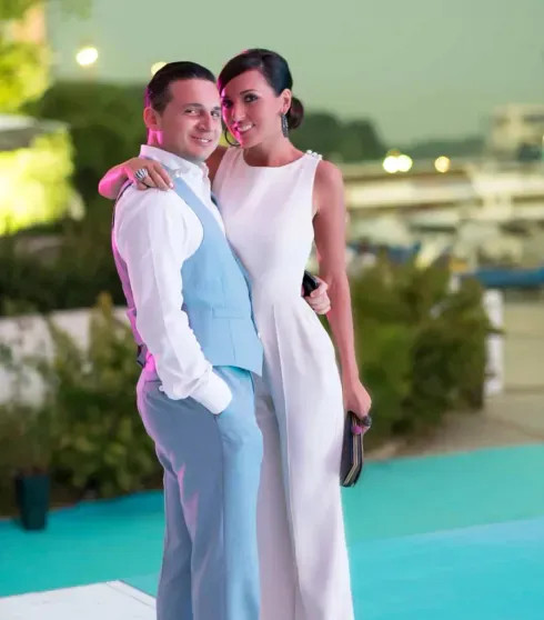 Алсу публично поздравила младшую дочь с 18-летием и показала архивные фото Абрамова, дочери, АбрамоваАлсу, этому, такой, Абрамов, дочерьюМикелла, Вчера, Певица, девушкой, Тимати, Анастасией, Решетовой, некоторое, косвенно, подтверждала, числе, время, спорила, раздела