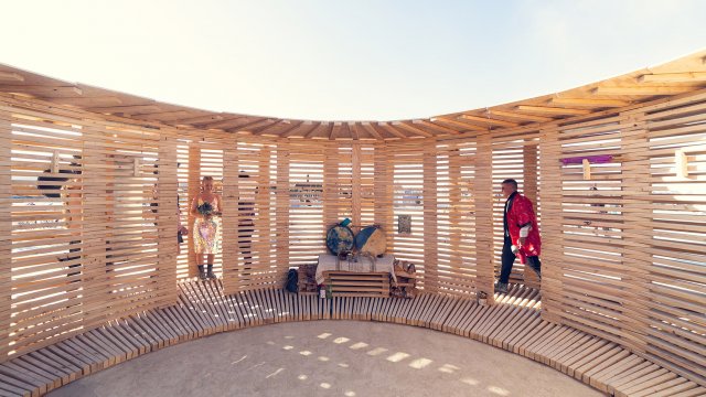 Финны могут построить сауну даже в пустыне приколы,шикарные фотографии,юмор