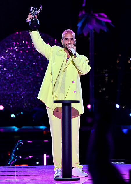 Леди Гага, Майли Сайрус, Белла Хадид и другие гости MTV Video Music Awards 2020 Леди Гага, Майли Сайрус, Белла Хадид и другие гости MTV Video Music Awards 2020 Звезды,Красная дорожка