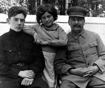 Судьба потомков Сталина Судьба потомков Сталина