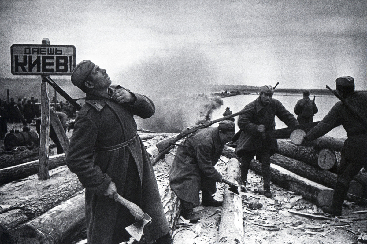 фронт и тыл Великой Отечественной на снимках советских военных фотографов shayhet 1200 5
