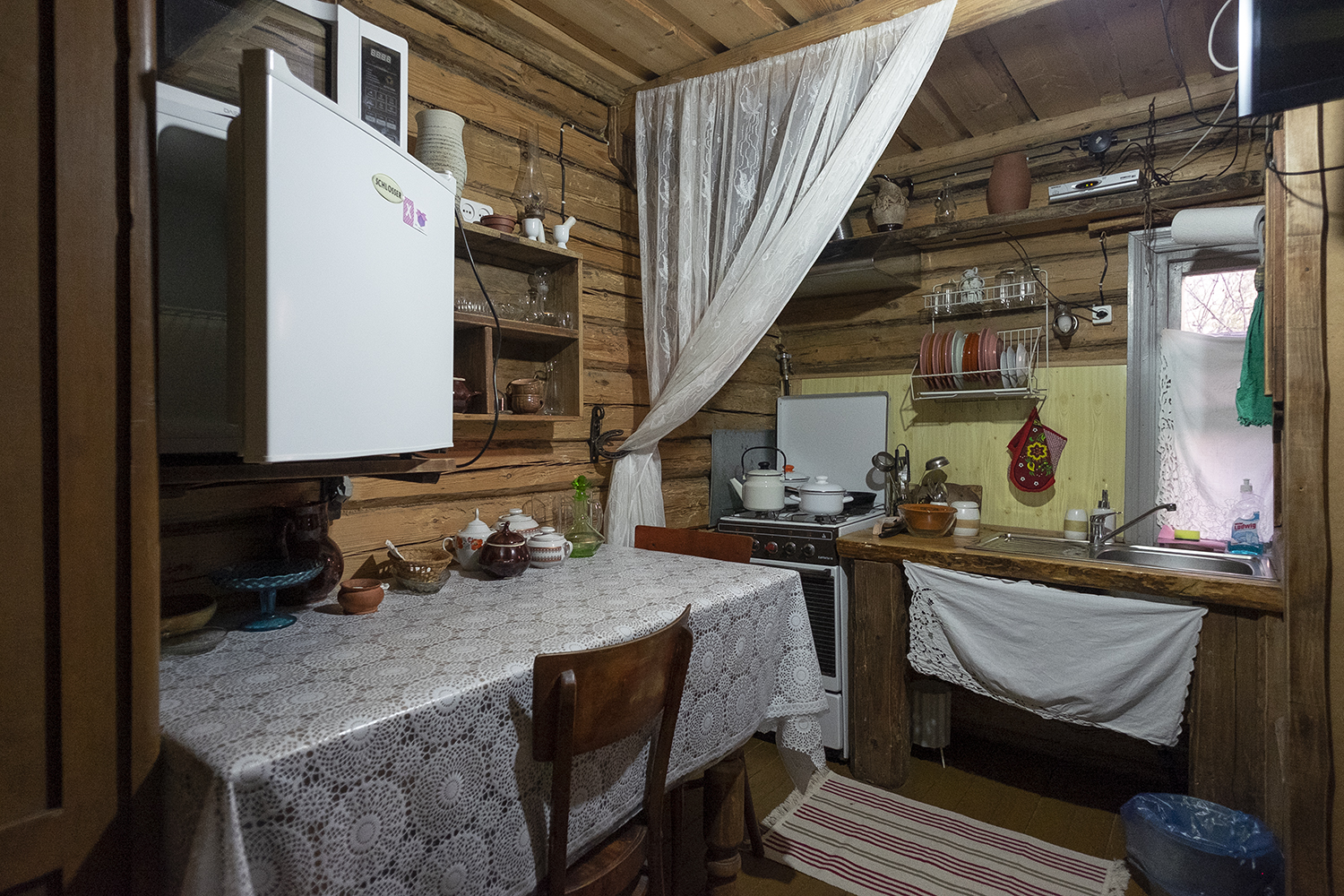 Белоруссия усадьба Трабутишки кухня.jpg