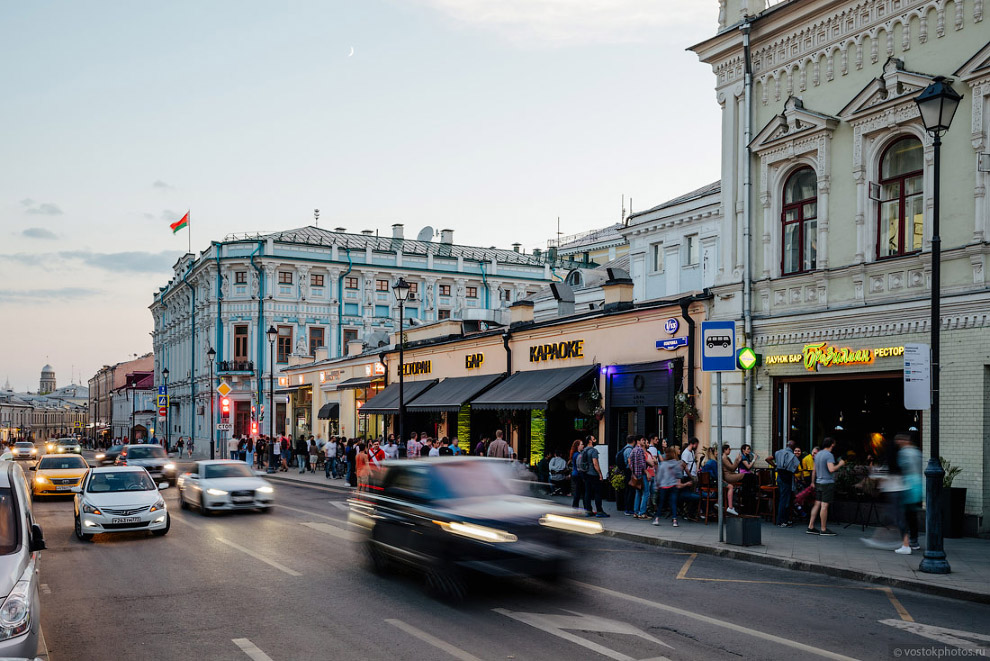 Прогулка по улицам футбольной Москвы