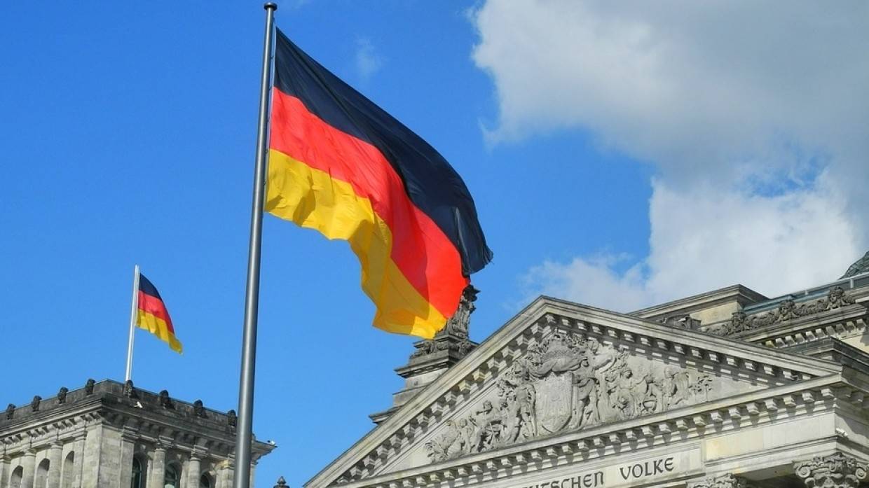 Вице-канцлер ФРГ Хабек: Германия не способна оказать настоящую помощь Украине