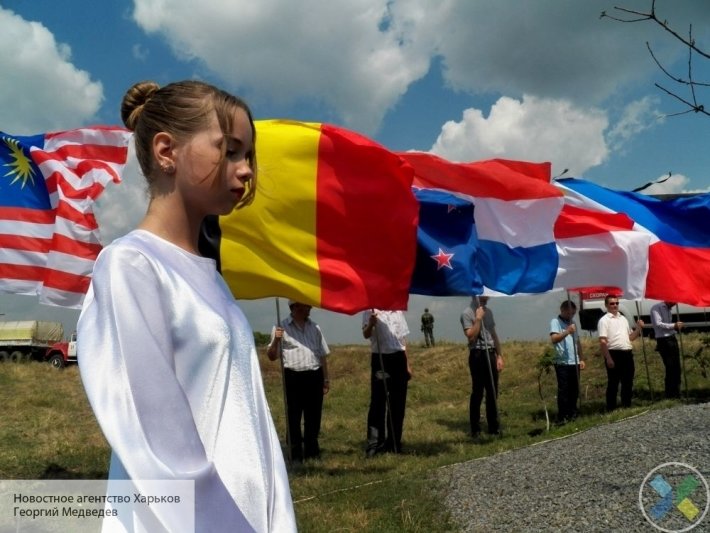 Виновные будут наказаны. Жители ДНР почтили память жертв катастрофы Boeing-777